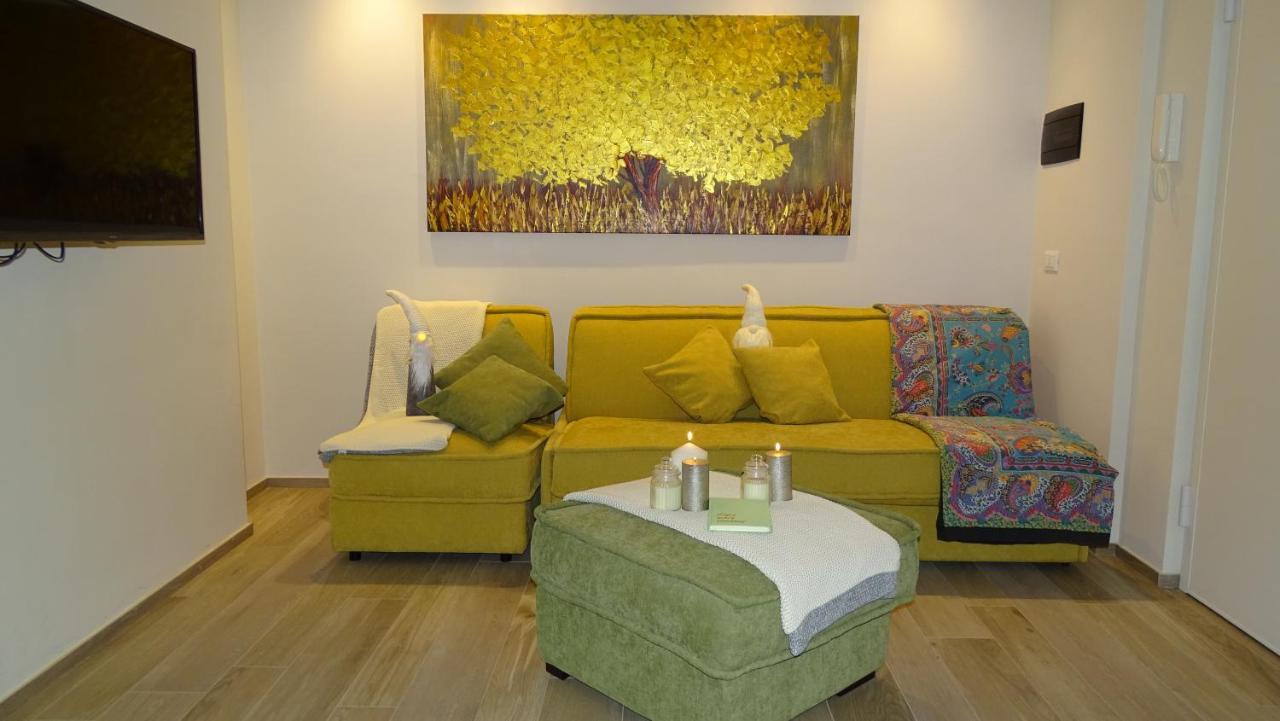 Blue Moon - Via Parigi Apartments Aosta Exterior foto